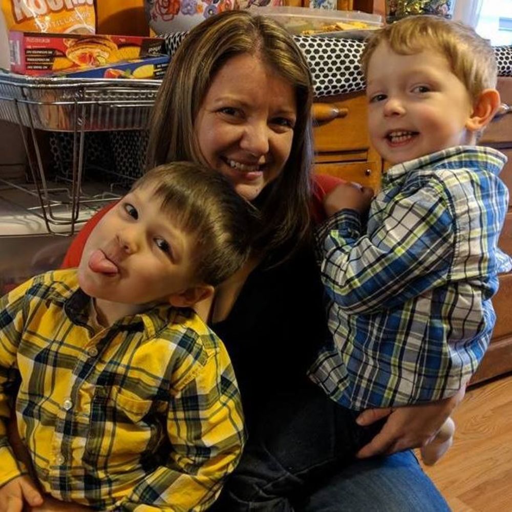 Meet your Posher, Danielle